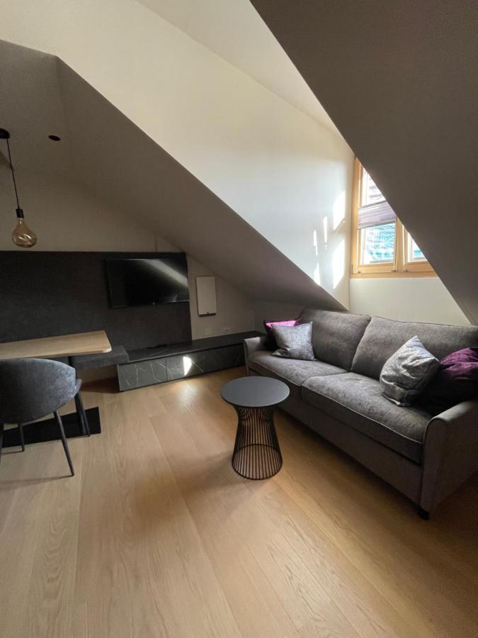 Schmitte Am Sonnenwirtsplatz Eppan In South Tyrol Apartamento *