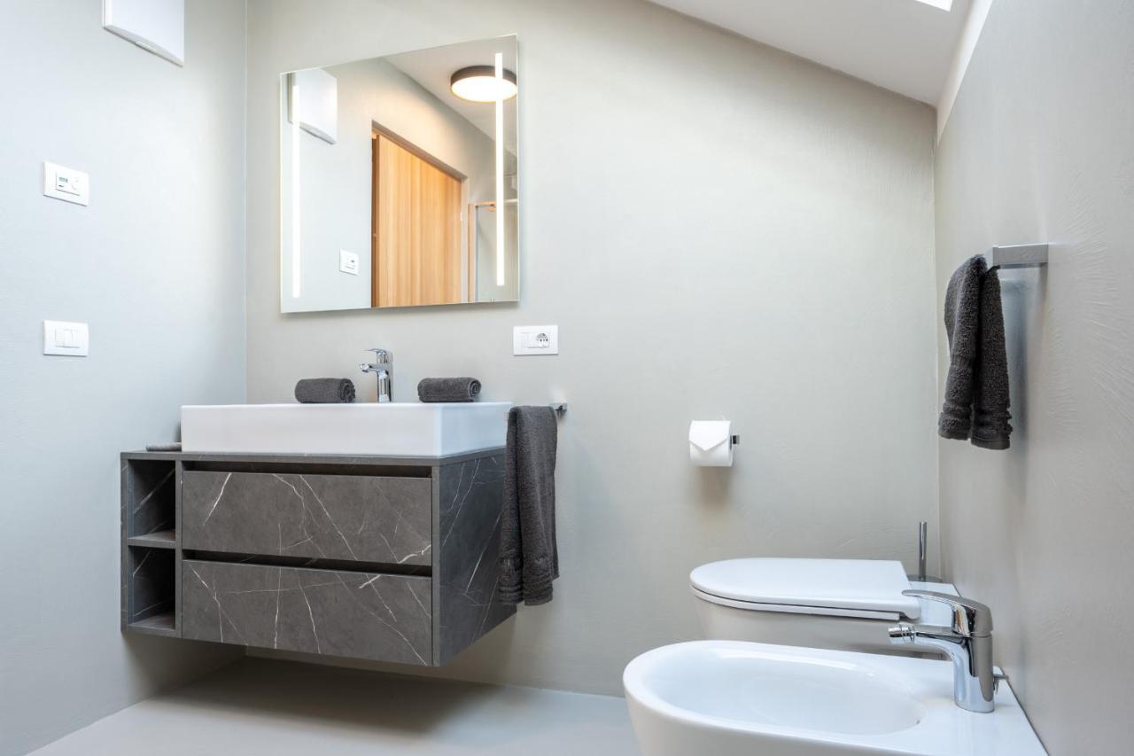 Schmitte Am Sonnenwirtsplatz Eppan In South Tyrol Apartamento