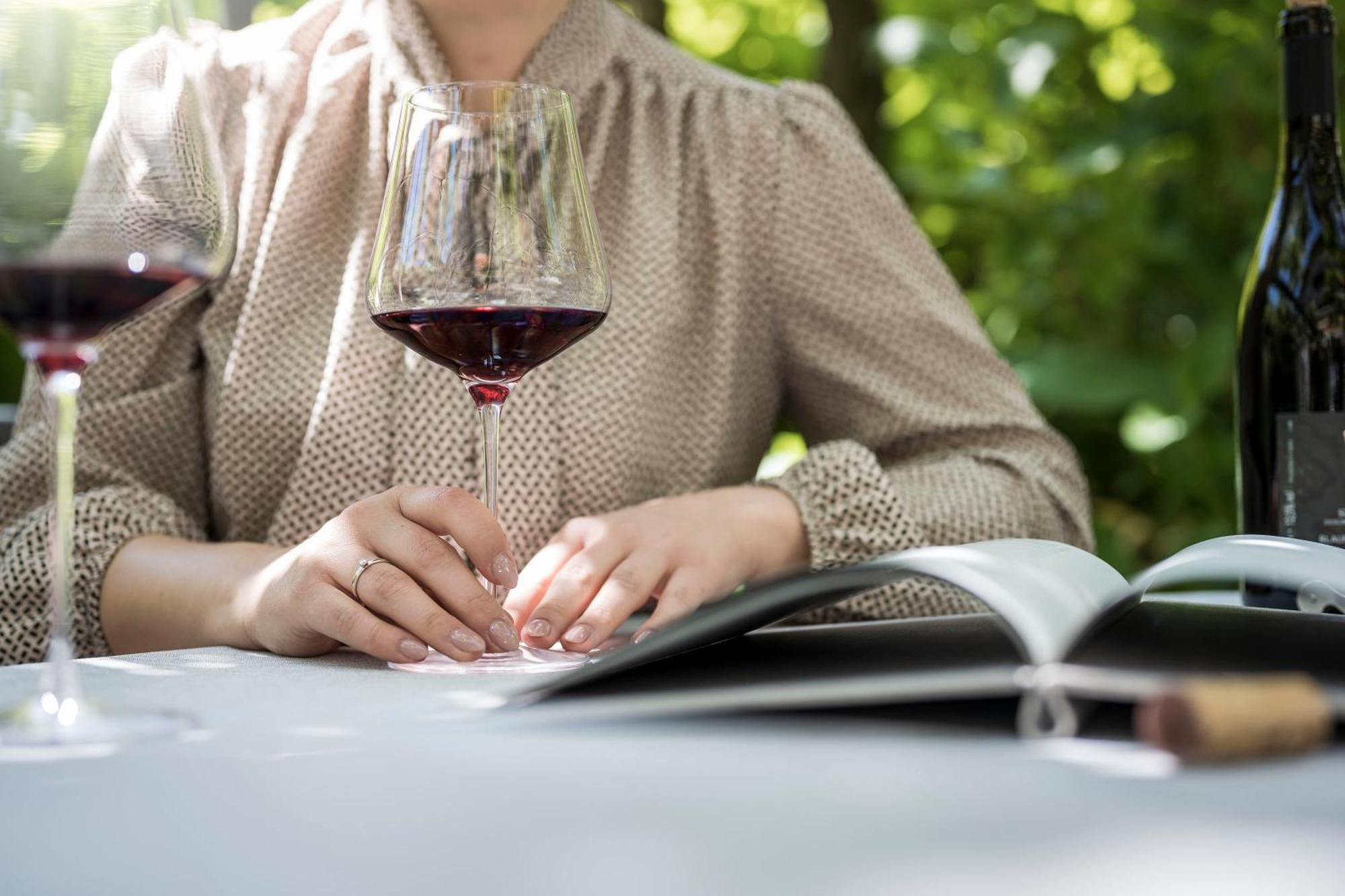 Schmitte Am Sonnenwirtsplatz Eppan In South Tyrol Appiano Sulla Strada Del Vino